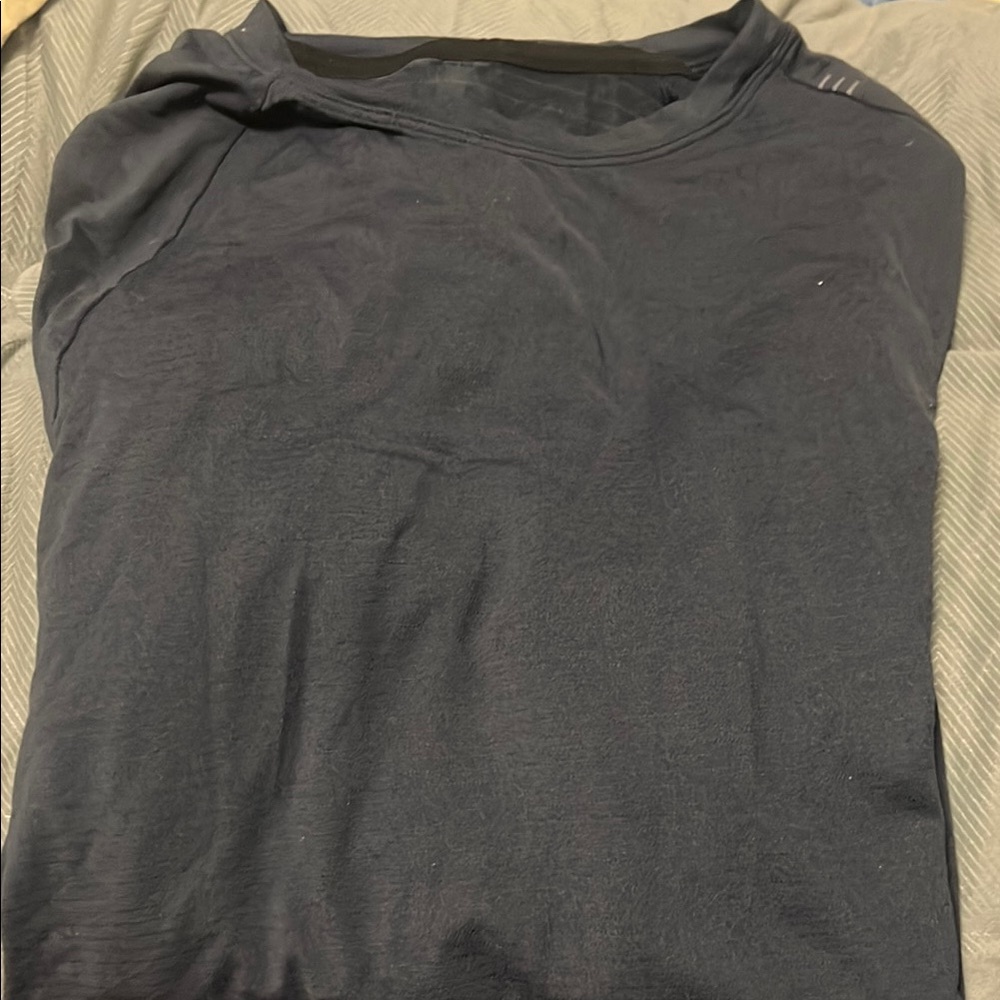 Men's LuluLemon Shirt Navy Blue